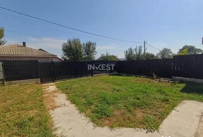 Casă cu 4 camere cu Teren 250 Mp în Central - 2