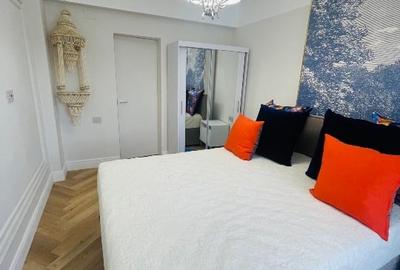 Apartament cu 4 camere semidecomandat în P-ța Romană - 5