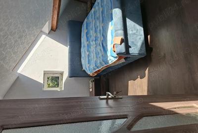 Inchiriez camera pentru fata studenta - 10