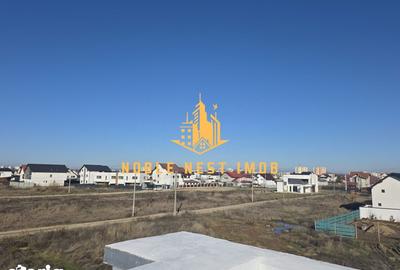 Casă cu 4 camere cu Teren 315 Mp în Războieni - 2