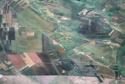 Teren de 10000 mp, în Central