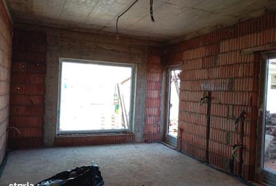 Casă cu 4 camere cu Teren 325 Mp în Ghiroda - 9