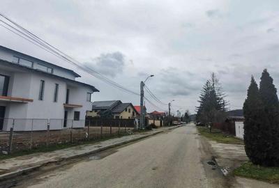 Teren de 468 mp, în Ștefănești