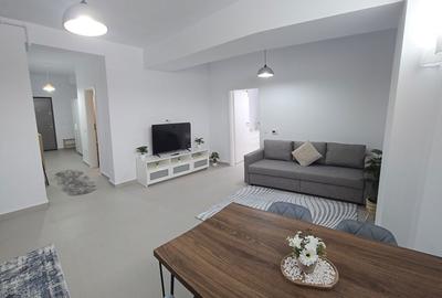 Apartament cu 2 camere, mobilat în Central