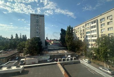 Apartament cu 3 camere semidecomandat, mobilat în Grivița - 10