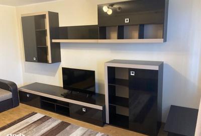 Apartament cu 3 camere decomandat în Tomis Nord