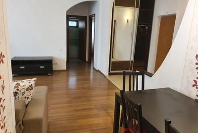 Apartament cu 3 camere semidecomandat, mobilat în Central - 12