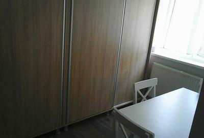 Apartament cu 3 camere decomandat în Central - 3