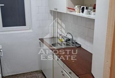 Apartament cu 3 camere, decomandat, zona Sagului - 6