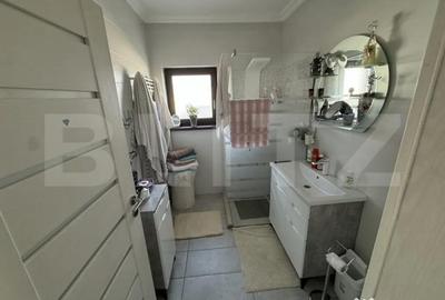 Casă cu 3 camere cu Teren 1300 Mp în Central - 1