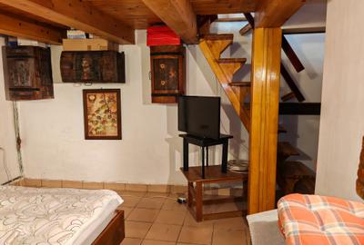 Casa 5 camere pozitie deosebita RASNOV - 8