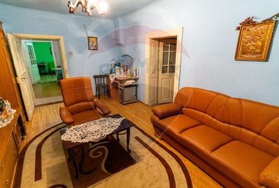 Casă individuală cu 4 camere cu Canalizare în Spini - 1