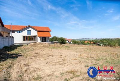 Casă cu 6 camere cu Teren 2564 Mp în Mineri - 18