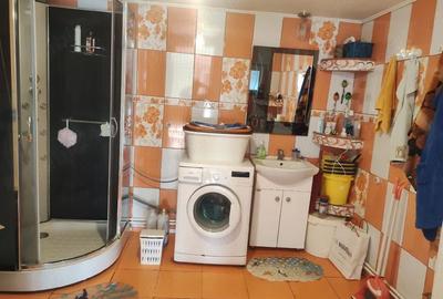 Casă cu 4 camere cu Teren 194 Mp în Central - 5