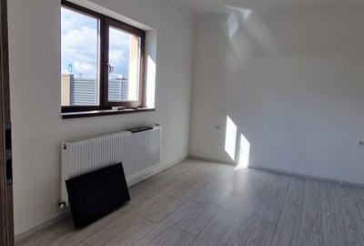 Casă cu 3 camere cu Teren 420 Mp în Remetea Mare - 9