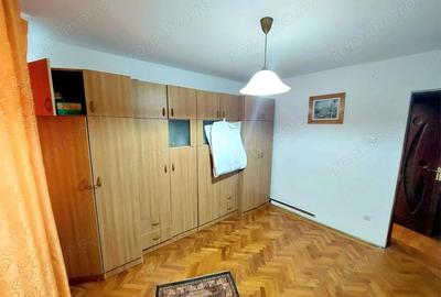 4 camere, 80 mp , etaj 4, zona Balcescu, Aleea Parcului - 6