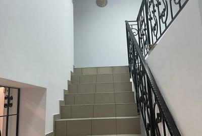 Spațiu comercial, de 200 mp, în Tomis II - 21