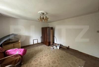 Casă cu 4 camere cu Teren 365 Mp în Central