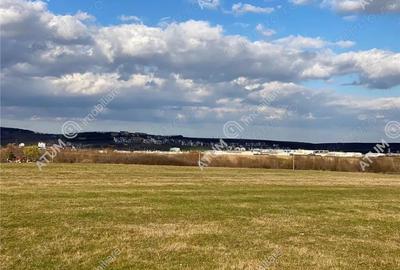 Parcela teren extravilan de 486 mp situat in Cristian - 11