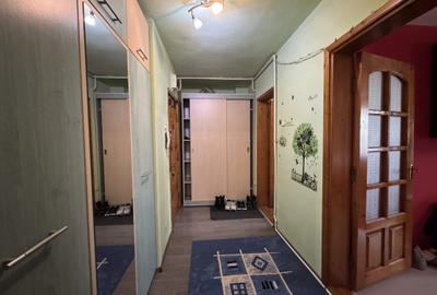 Apartament cu 3 camere semidecomandat în Central - 8