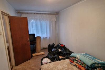 Apartament cu 3 camere, etaj 1, zona Salvare - 3