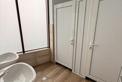 Spațiu comercial, de 353 mp, în P-ța Mihai Viteazul - 13