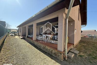 Casă cu 8 camere cu Teren 626 Mp în Central - 11