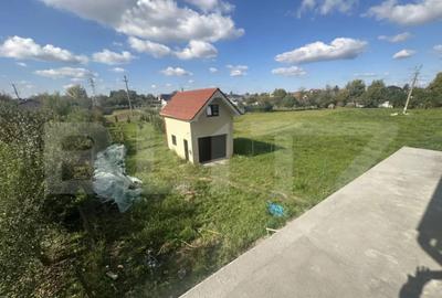 Casă cu 6 camere cu Teren 900 Mp în Central - 3