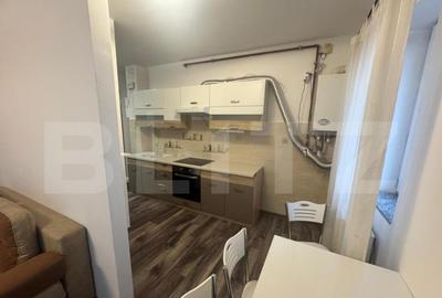 Apartament de vanzare, 65 mp, zona Piata Mica - 1