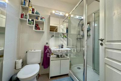 Apartament cu 3 camere, 2 bai, zona Lipovei - 1