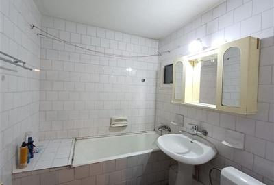 3 camere - 2 bai - Str. Viorele - Timpuri Noi - Tineretului - 10