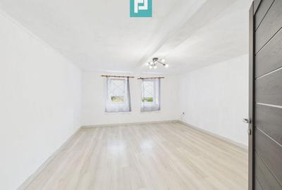 Casă individuală cu 3 camere cu Teren 1438 Mp în Turnu - 9