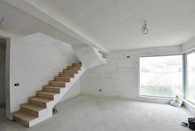 Casa spatioasa cu curte proprie- Navodari,Constanta Casa spatioasa cu curte proprie- Navodari,Constanta - 2
