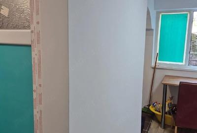 Apartament cu 2 camere decomandat în Rahova
