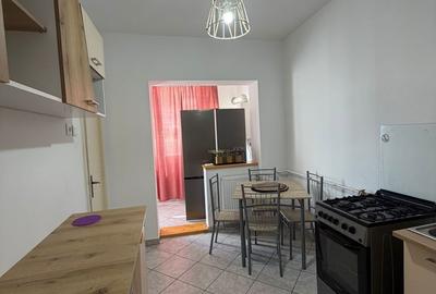 Apartament cu 3 camere decomandat în Semicentral - 4