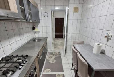 2 camere, et 1/10, centrala, boxa 11 mp-zona Pacii. - 4