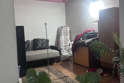 Casă cu 3 camere cu Teren 300 Mp în Progresul - 5
