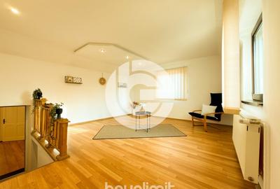 Bradul il muti usor. Casa, mai rar! - 8