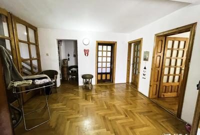 Casă cu 3 camere cu Teren 855 Mp în Trivale - 5