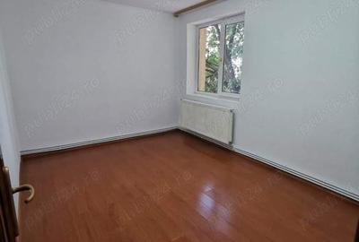 Apartament cu 2 camere semidecomandat în Central - 1