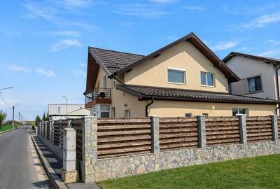 Vila Individuala 4 camere + Anexa Otopeni - 1