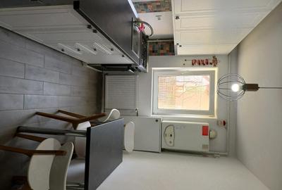 Apartament cu 3 camere decomandat în Micro 5 - 3