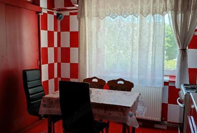 Apartament cu 3 camere decomandat în Albota - 1