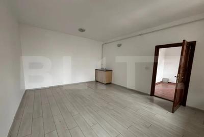 Apartament cu 2 camere decomandat în Central - 3