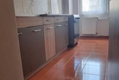 De inchiriat garsoniera , Vitan sector 3 De inchiriat garsoniera , Vitan sector 3 - 4