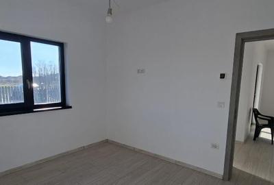 Hemeius - casa noua parter - 82 mp utili - teren 270 mp - 11