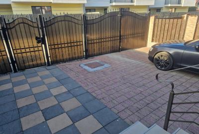 Casă cu 3 camere în Micești