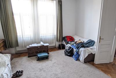 Casă individuală cu 6 camere cu Canalizare în Andrei Mureșanu - 3