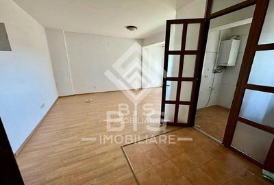 Apartament cu 2 camere decomandat în Independenței - 3