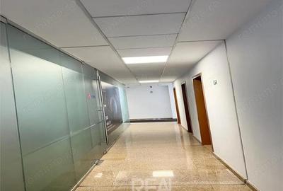 Spațiu comercial, în Militari - 4